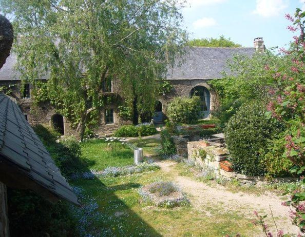 La Grange De Coatelan * Plougonven